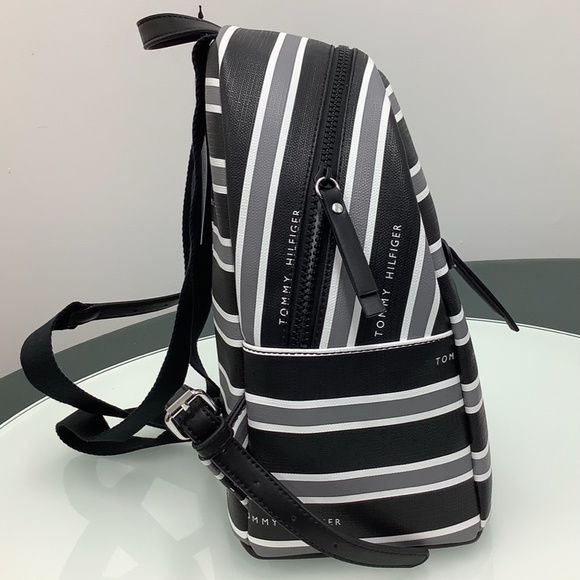 TOMMY HILFIGER BACKPACK - Picture 2 of 6